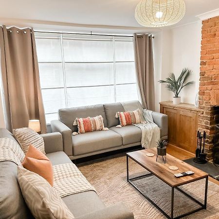 3 Bedroom Home Close To Town Centre With Wifi & Garden Royal Tunbridge Wells Exterior foto