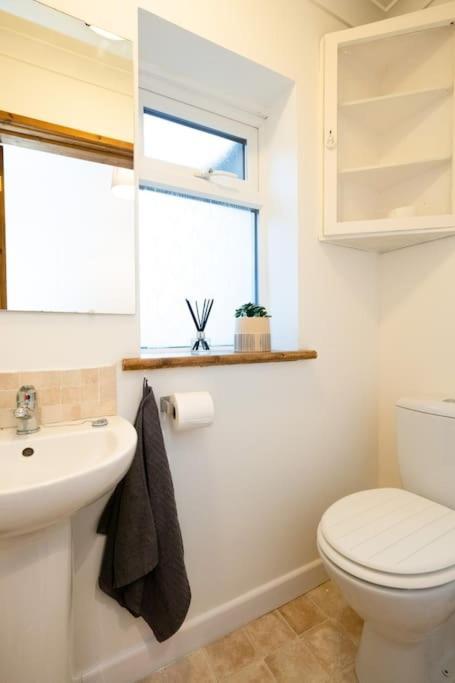 3 Bedroom Home Close To Town Centre With Wifi & Garden Royal Tunbridge Wells Exterior foto