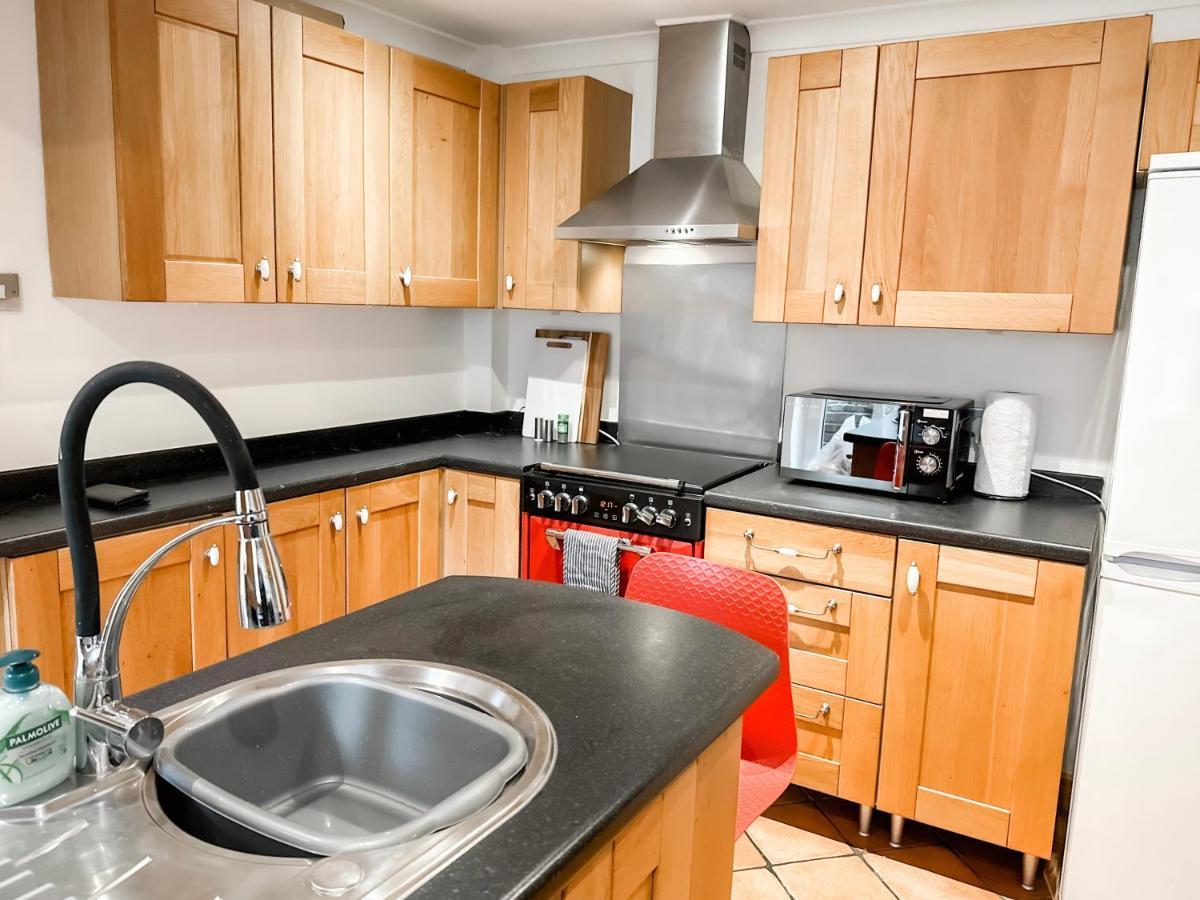 3 Bedroom Home Close To Town Centre With Wifi & Garden Royal Tunbridge Wells Exterior foto